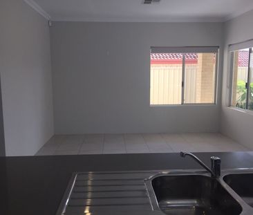 100 Ventnor Street, Scarborough, WA - Photo 1