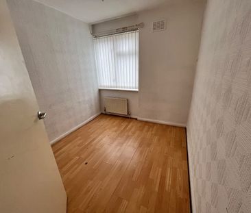 3 Bed End Terrace, Vesuvius Street, L5 - Photo 5