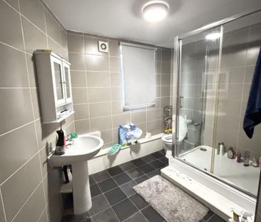 5 bedroom house to rent - Photo 1