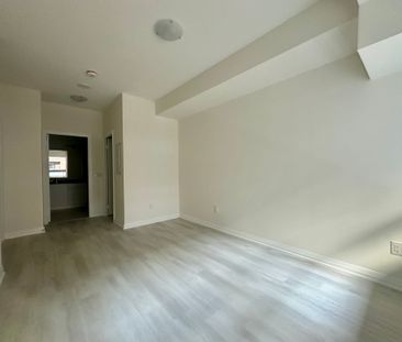 For Lease - 3270 Sheppard Avenue E Street Unit# 332, Toronto, Ontario - Photo 3