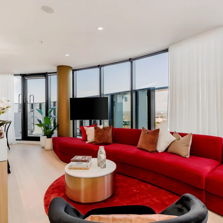 Studio-W2701 - Photo 1