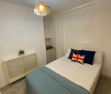 Studio Flat, Queensbury Road, HA0 - Photo 1