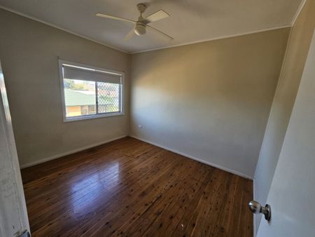 2 bedroom unit - Photo 2