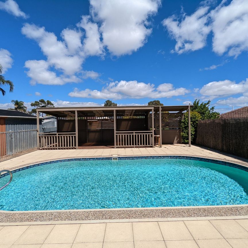 Large Para Vista Home Perfect for Families - Photo 1