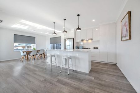 Home For Rent - Photo 2