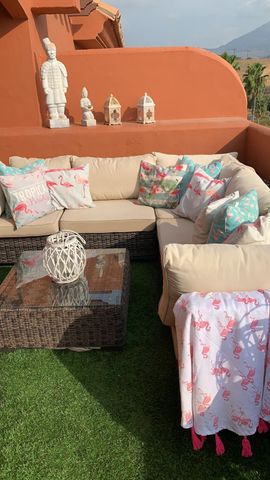 Duplex en alquiler en Costa Galera, Estepona - Photo 3