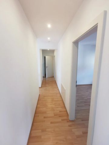4 Zimmer.-DG-Wohnung +18m² Terrasse, inkl. Klimaanlage & Küche - Photo 5