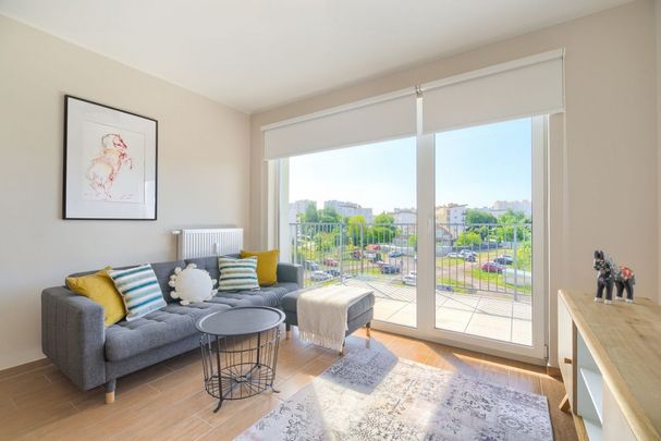 Przestronne mieszkanie na wynajem - Rataje - Zdjęcie 1