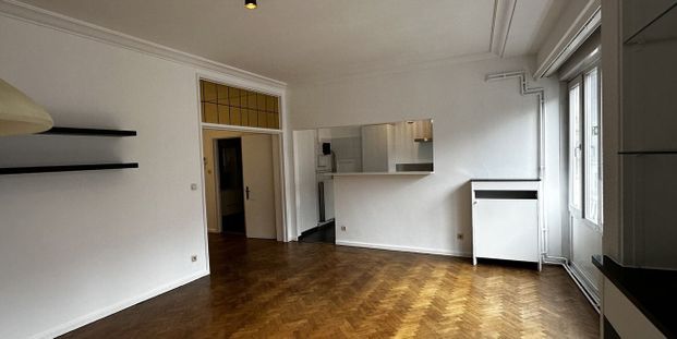 Appartement te huur in Antwerpen voor € 925 met 1 slaapkamer - Foto 1