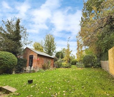 Church Path, CB11, Saffron Walden - Photo 5