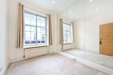 A brilliant two bedroom apartment on the Fulham Road close to all the local amenities. - Photo 5