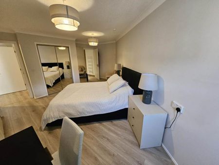 2 bedroom apartment to rent - Photo 3