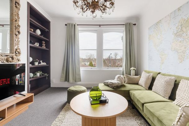 3 Bed Flat, Harvist Road, NW6 - Photo 1