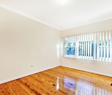 12 Miller Street, Kingsgrove NSW 2208 - House For Rent | Domain - Photo 4