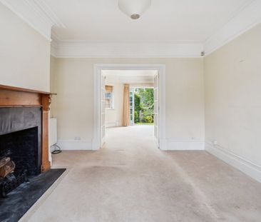 The Queensway, Gerrards Cross, Bucks,SL9 - Photo 4