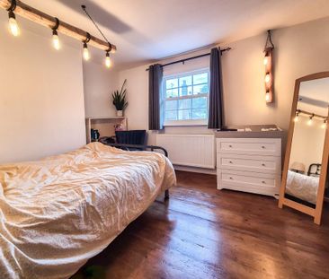 2 bedroom end of terrace house to rent - Photo 4