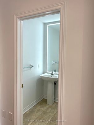 For Lease - 17 Earnshaw Drive, Markham, Ontario - Photo 1