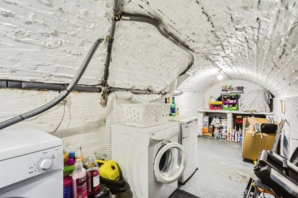 Boundary Street - Photo 1