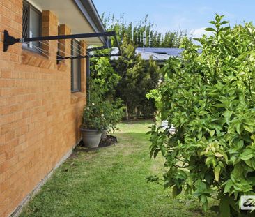 Low Maintenance 2 Bedroom Villa in Quiet Location - Photo 4