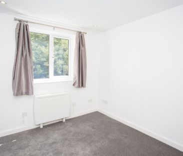 2 bedroom flat to rent, Available unfurnished from 14/02/2025 - Photo 5