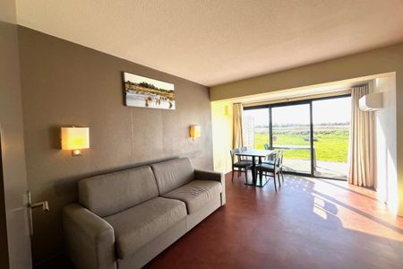 Studio meublé avec terrasse à la campagne en résidence - Photo 4