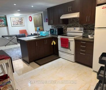 1097 Warden Avenue #RM - Photo 5