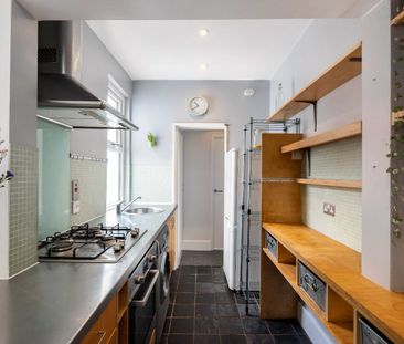 2 bedroom terraced house to rent - Photo 1