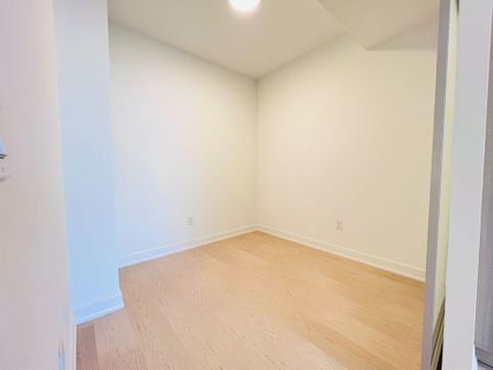 For Lease - 252 Church Street Unit# 5305, Toronto, Ontario - Photo 3