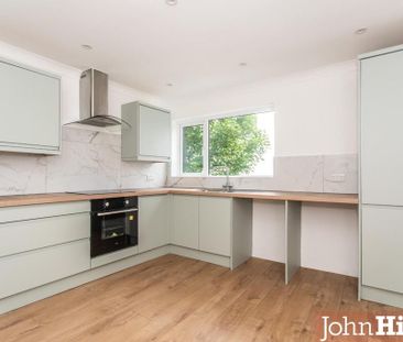 3 bedroom terraced house to rent - Photo 3