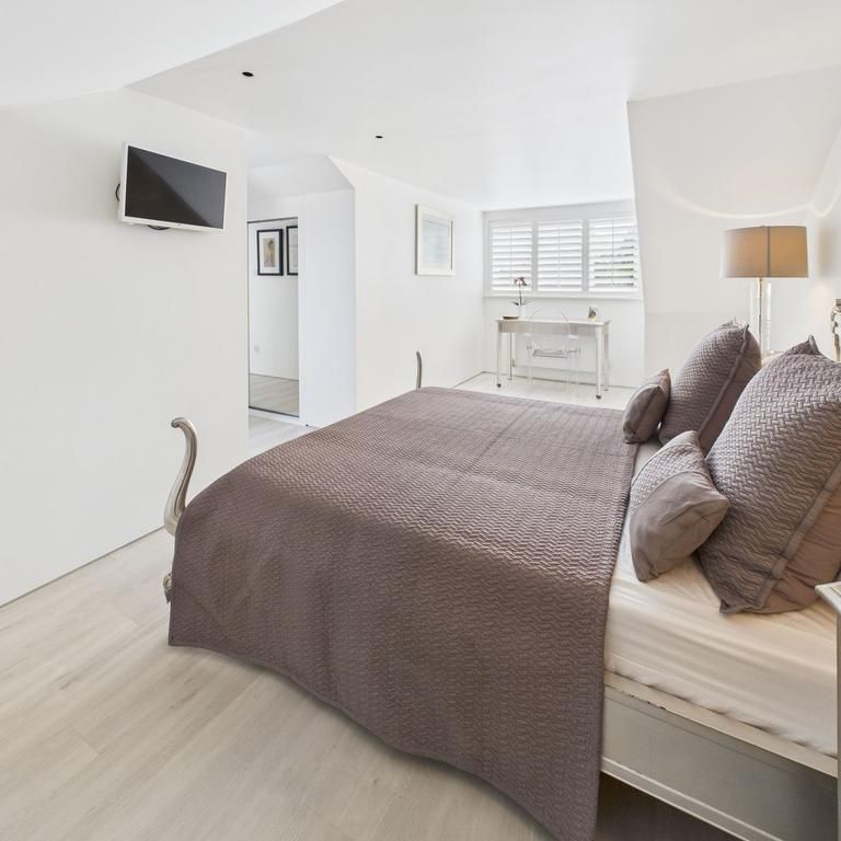 4 bedroom detached house to rent - Photo 1