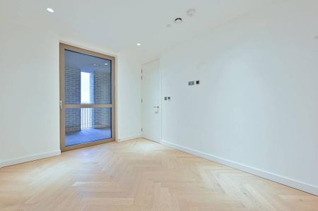 3 bedroom flat to rent - Photo 3