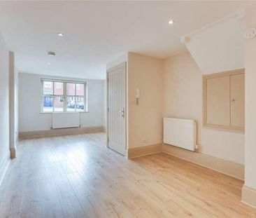 Quebec Road, Henley-on-thames, Oxfordshire, RG9 - Photo 1