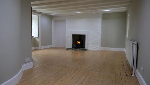 3 bedroom semi-detached house to rent - Photo 1