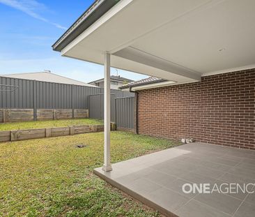 5 Saddleback Crescent, Stream Hill, NSW 2526 - Photo 3