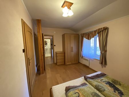 Pronájem bytu 2+1 58 m² - Fotografie 4