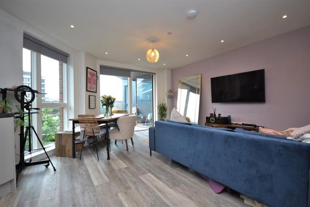 1 bedroom flat to rent - Photo 1