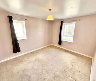 Priory Mews, Priorywood Drive, Leigh-on-sea, Essex, SS9 - Photo 4