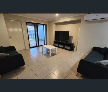 Your Dream Home in Deebing Heights is Ready! - Photo 1