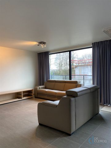 Zeer mooi afgewerkt en instapklaar appartement TE HUUR hartje Lochristi! - Foto 4