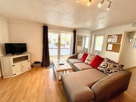 Mawgan Porth, Newquay, TR8 - Photo 2