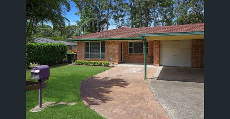 Beautifully Renovated Villa – Packed with Features! - Photo 5