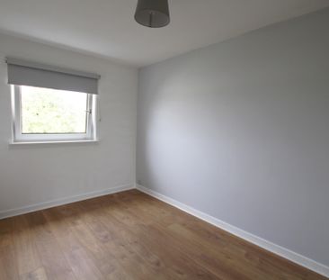 Forres Street, Summerston, Glasgow - Photo 3