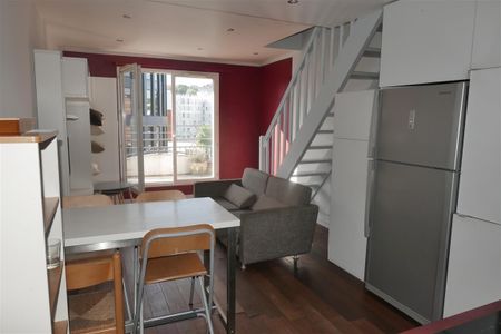 Location Appartement 1 pièce 29m² ISSY LES MOULINEAUX 92130 - Photo 2