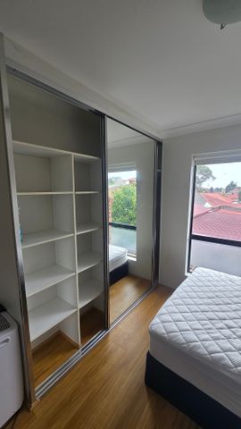 Marrickville - Photo 3