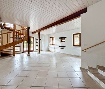 5.5-room semi-detached house in renovated old farmhouse with terrac... - Photo 2
