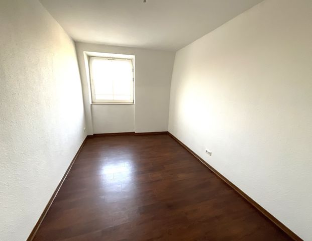 KS an CS - MB 01.04.25 - 4-Zimmer-Wohnung mit Balkon, Lift und TG-Stellplatz - Foto 1