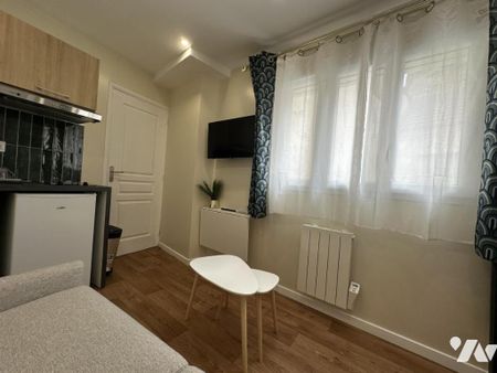 LOUE CAMBRAI Studio meublé en centre ville - Photo 3