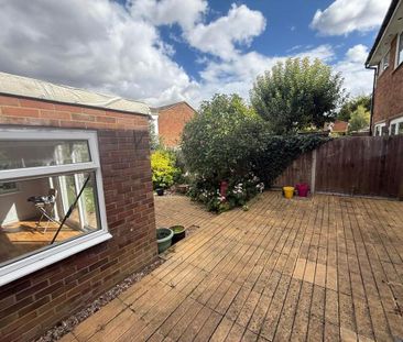 2 bedroom house to rent - Photo 1