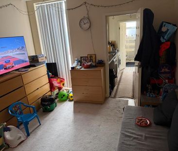 1 bedroom flat to rent - Photo 6