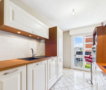 Appartement à louer, 3 pièces - Saint-André-les-Vergers 10120 - Photo 4